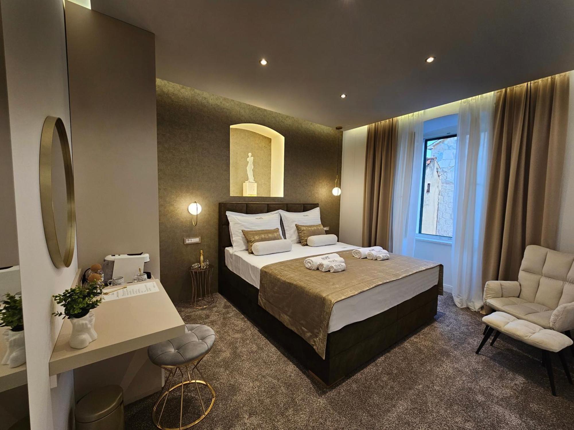 Ma Pe Luxury Rooms Split Exterior photo