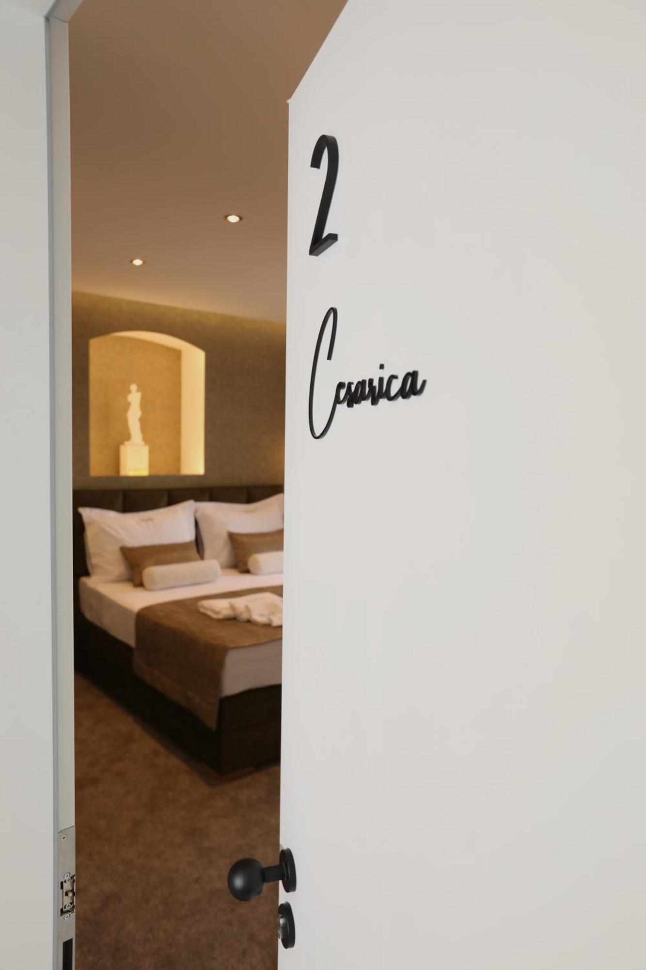 Ma Pe Luxury Rooms Split Room photo