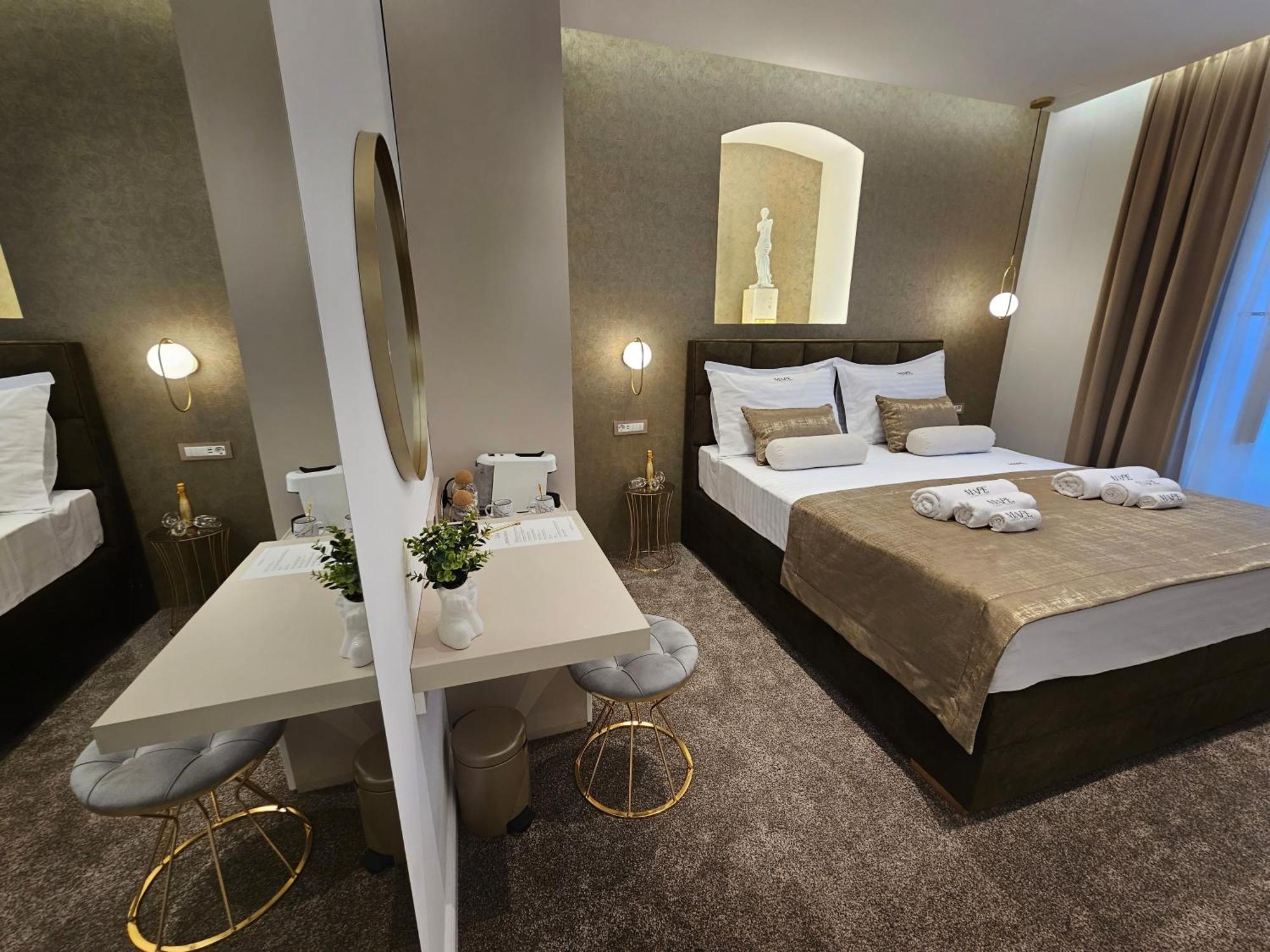 Ma Pe Luxury Rooms Split Room photo